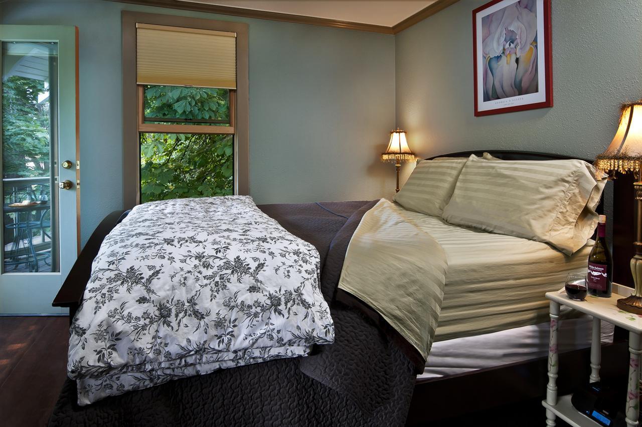 Old Parkdale Inn Bed And Breakfast 胡德里弗 外观 照片